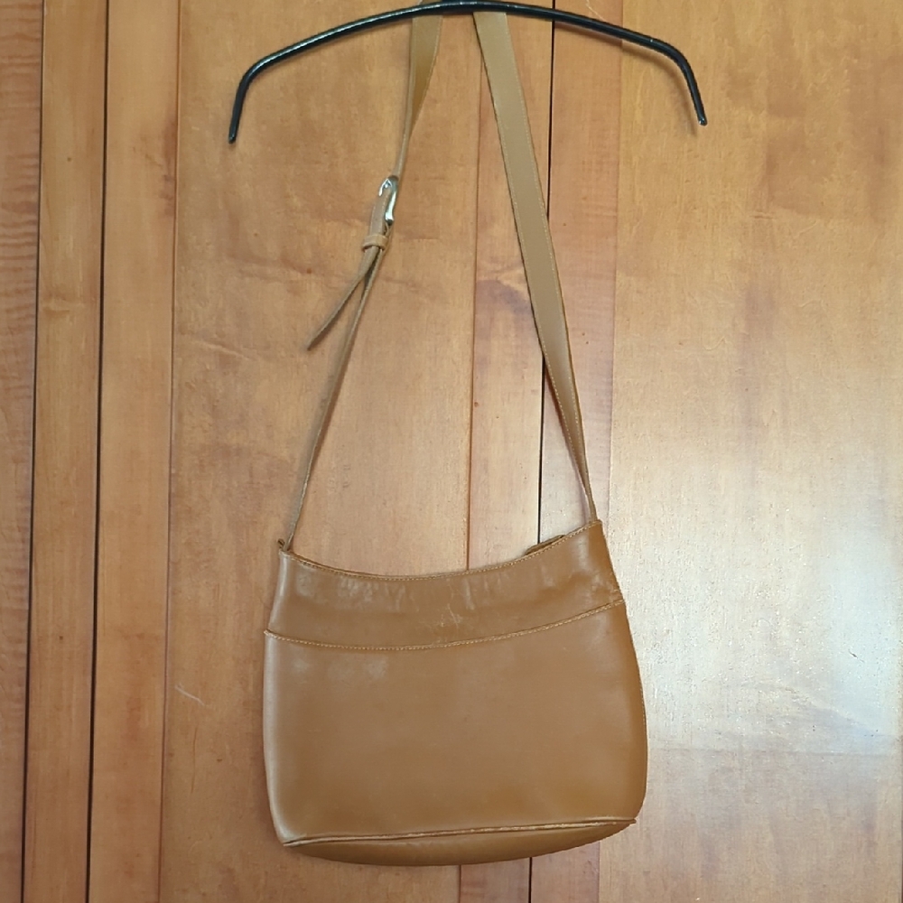 St John's Bay Tan Leather Shoulder Bag